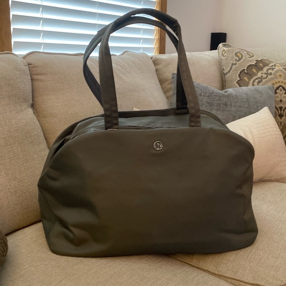 lululemon athletica Bags Lululemon Go Getter Bag 2 Poshmark
